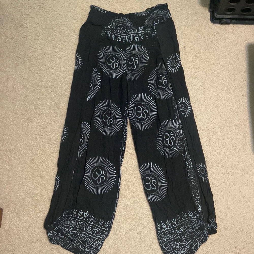 Earthbound flowy pants with splits